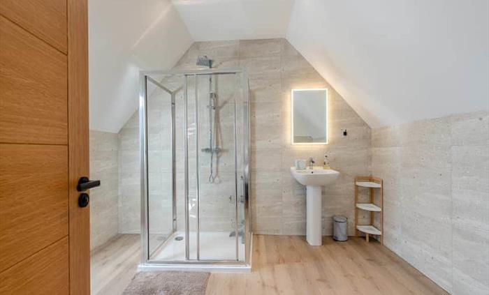 Ensuite